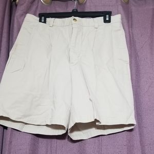 Vintage Mens Nautica khaki shorts
